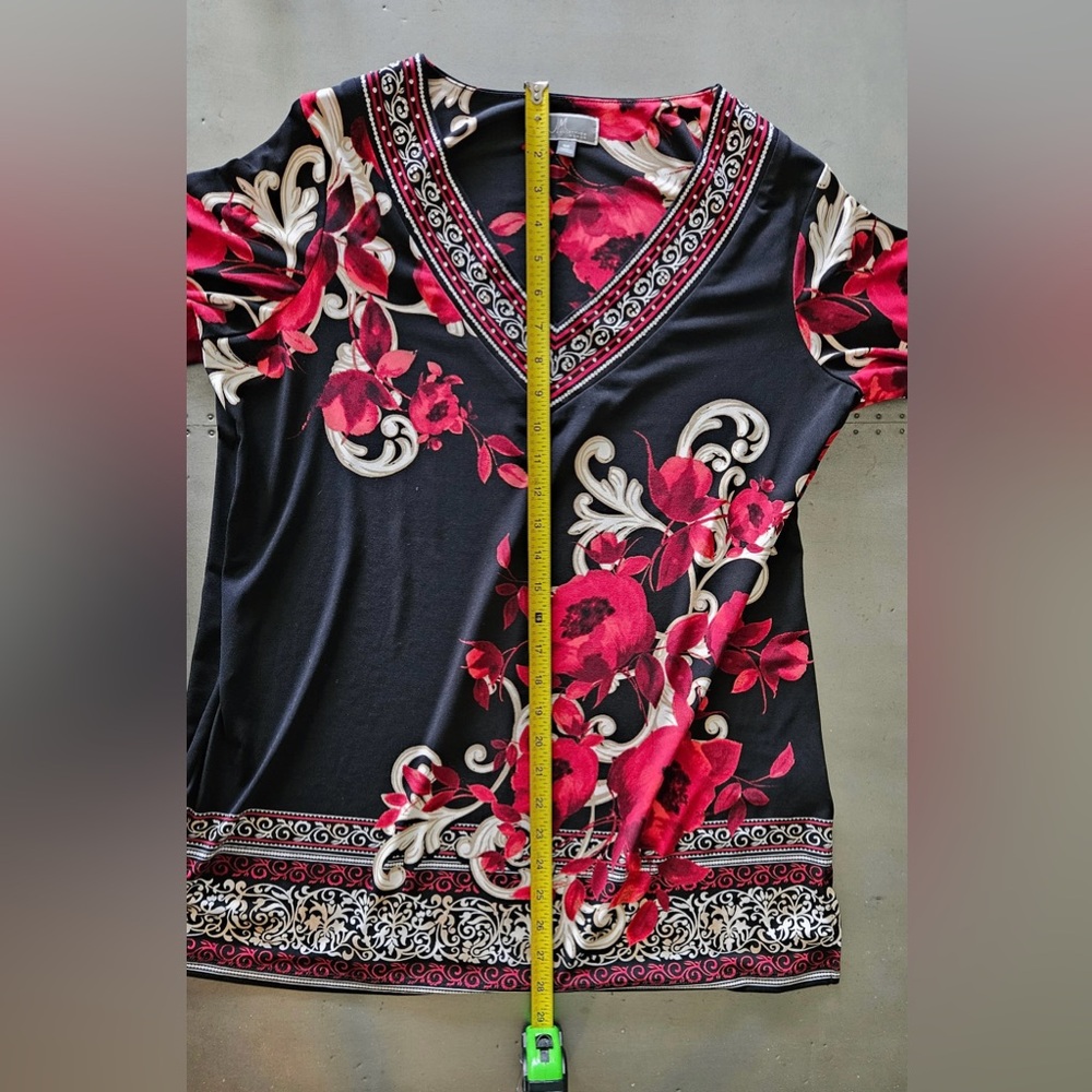JM Collection 0X Embellished Floral Border Tunic Top Black Red Stretch 3/4 Slv - Picture 4 of 7